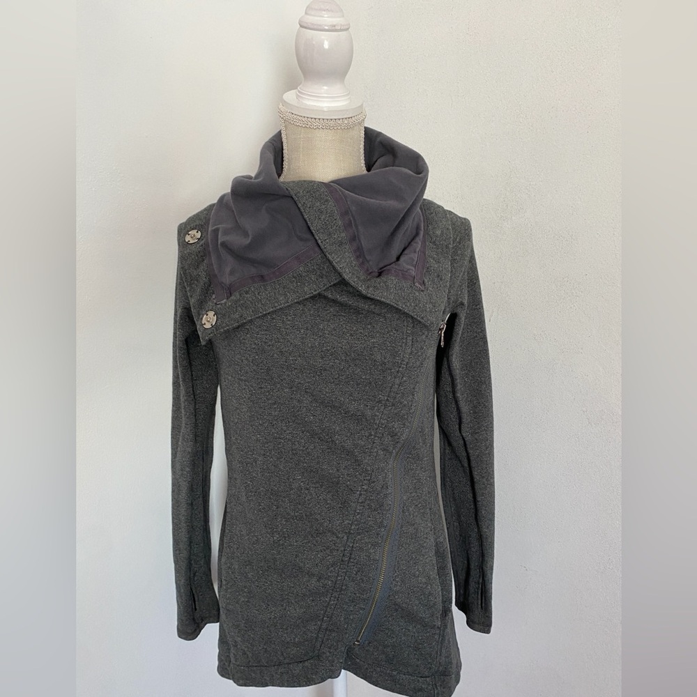 Lululemon Method Wrap Jacket Gray Stretch Soft Fi… - image 1